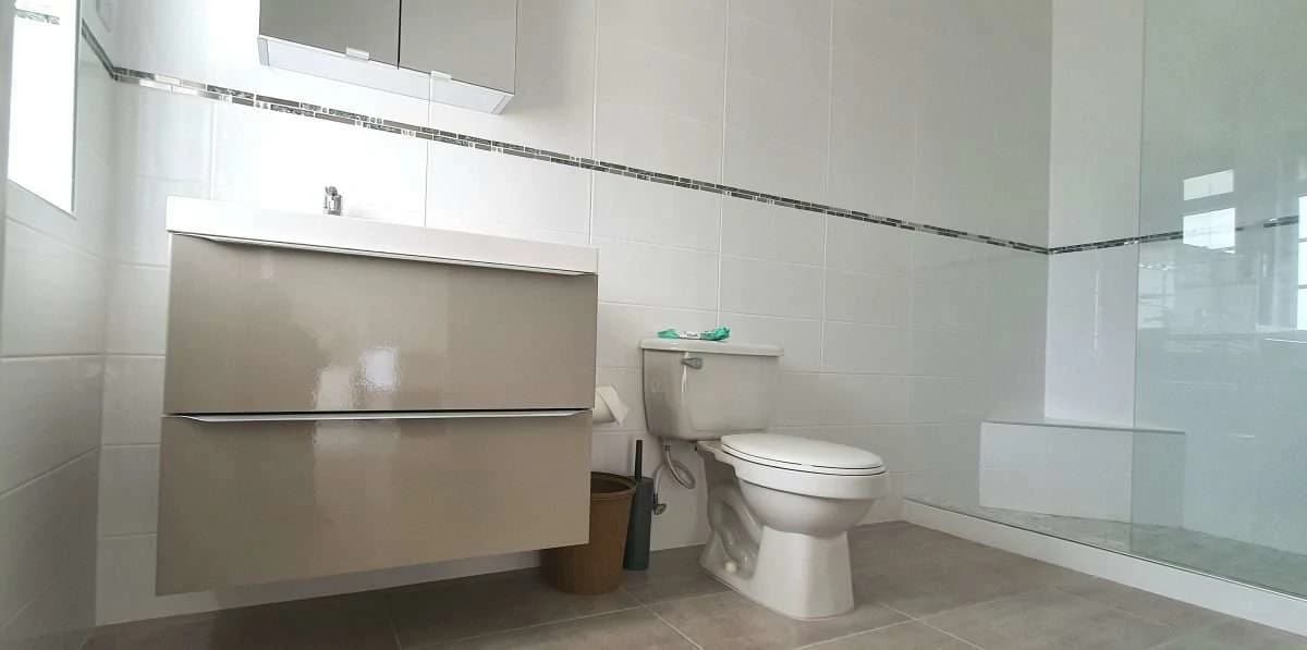 Sunnyside Villa, Cap Estate. - photo 23