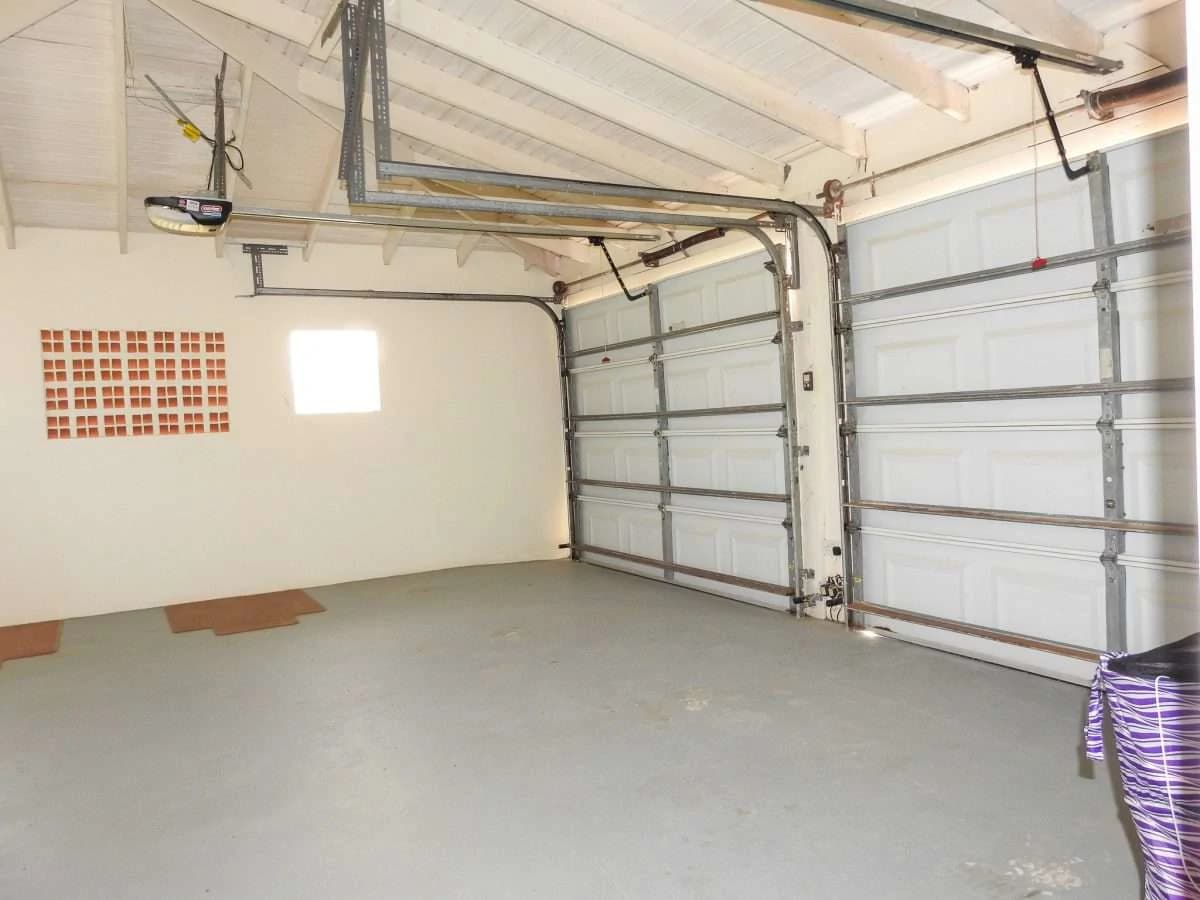 Four Bed Villa, Cap Estate. - photo 23