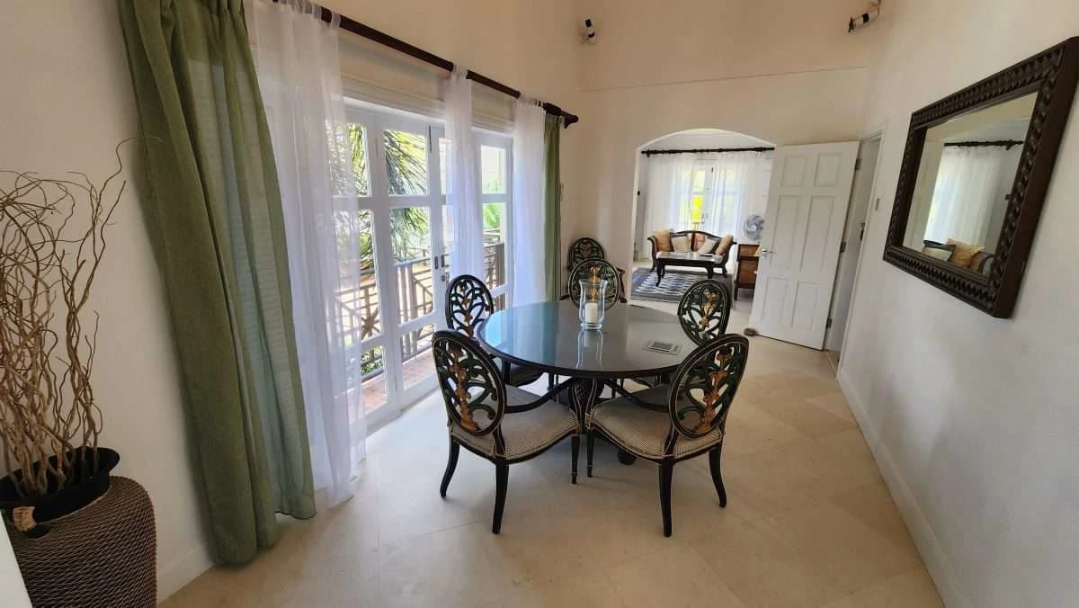 72 Cap Cove, Cap Estate. - photo 2