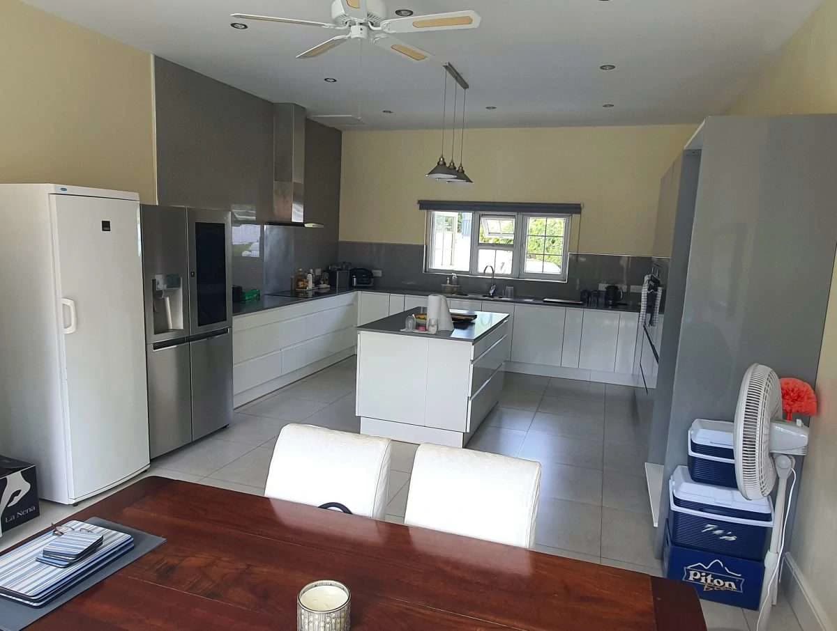 Sunnyside Villa, Cap Estate. - photo 6
