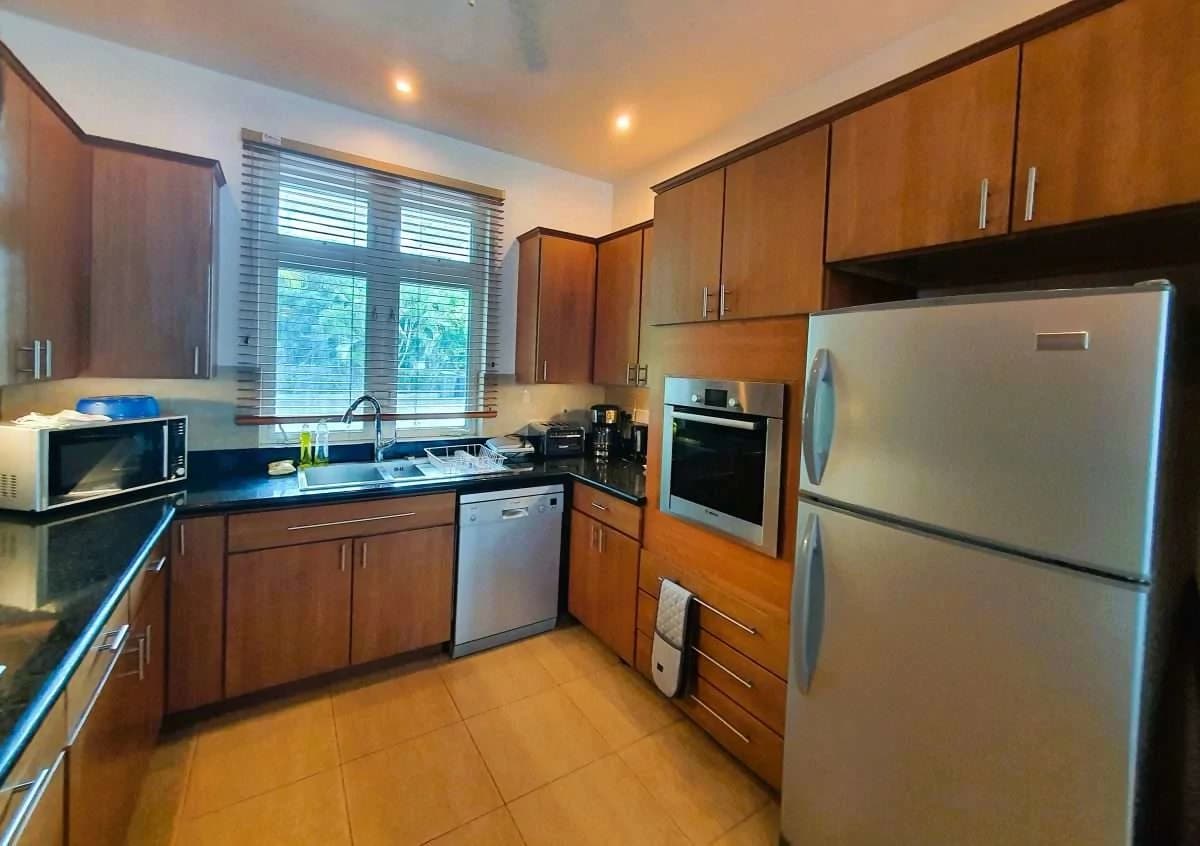 3, Zara Villas, Cap Estate. - photo 2