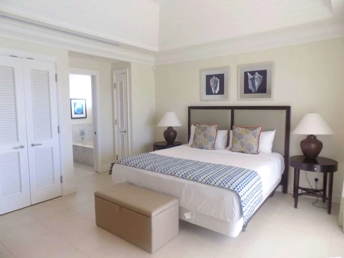 Apt 931, Penthouse, The Landings. - photo 12