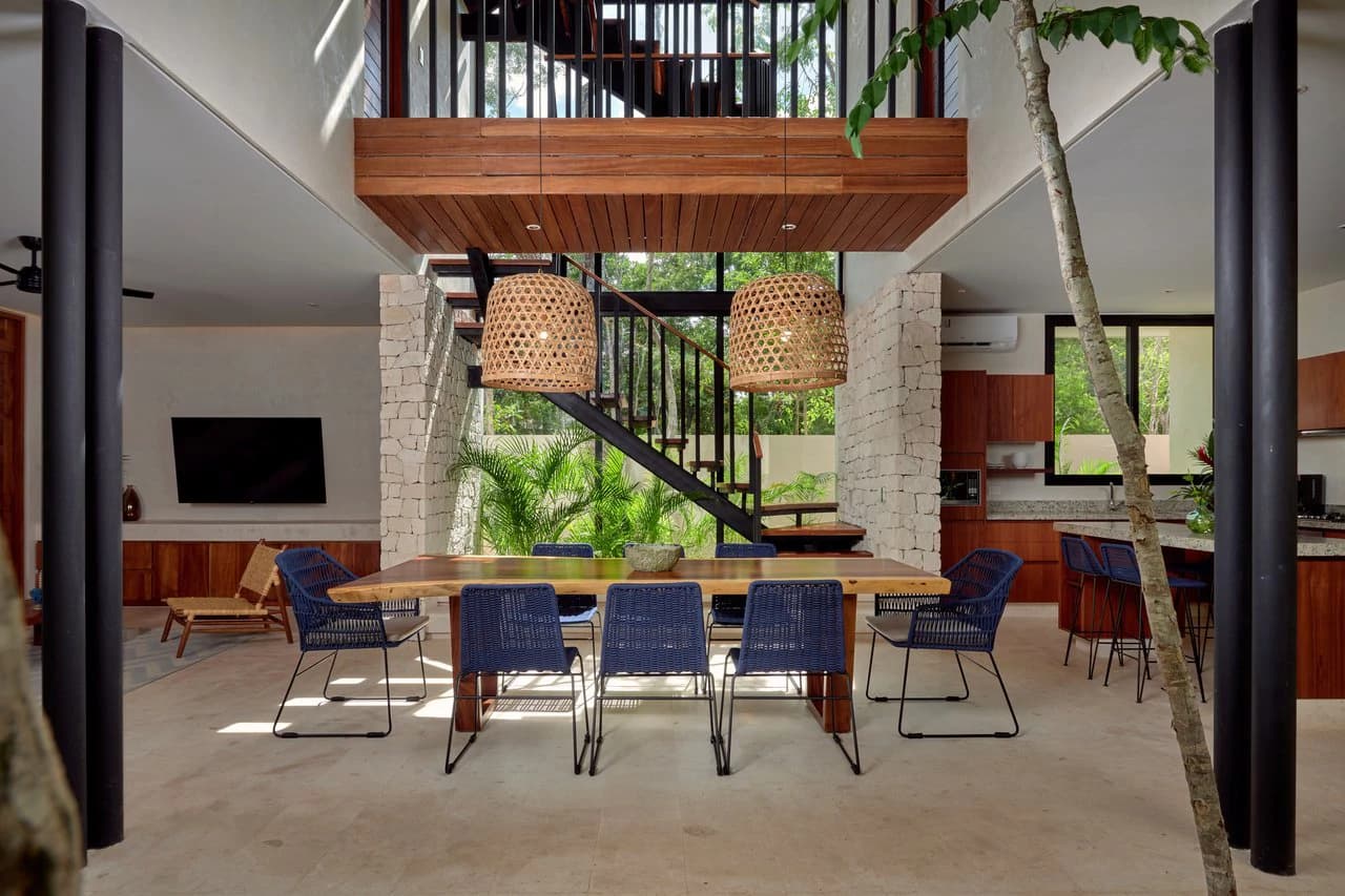 Casa David | 3BR Jungle Villa w/ Rooftop Pool - photo 1