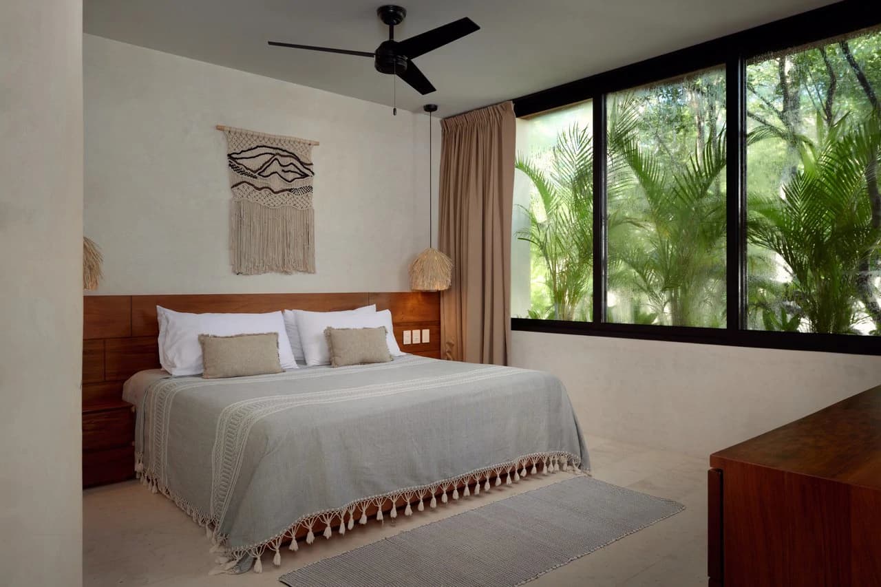 Casa David | 3BR Jungle Villa w/ Rooftop Pool - photo 8