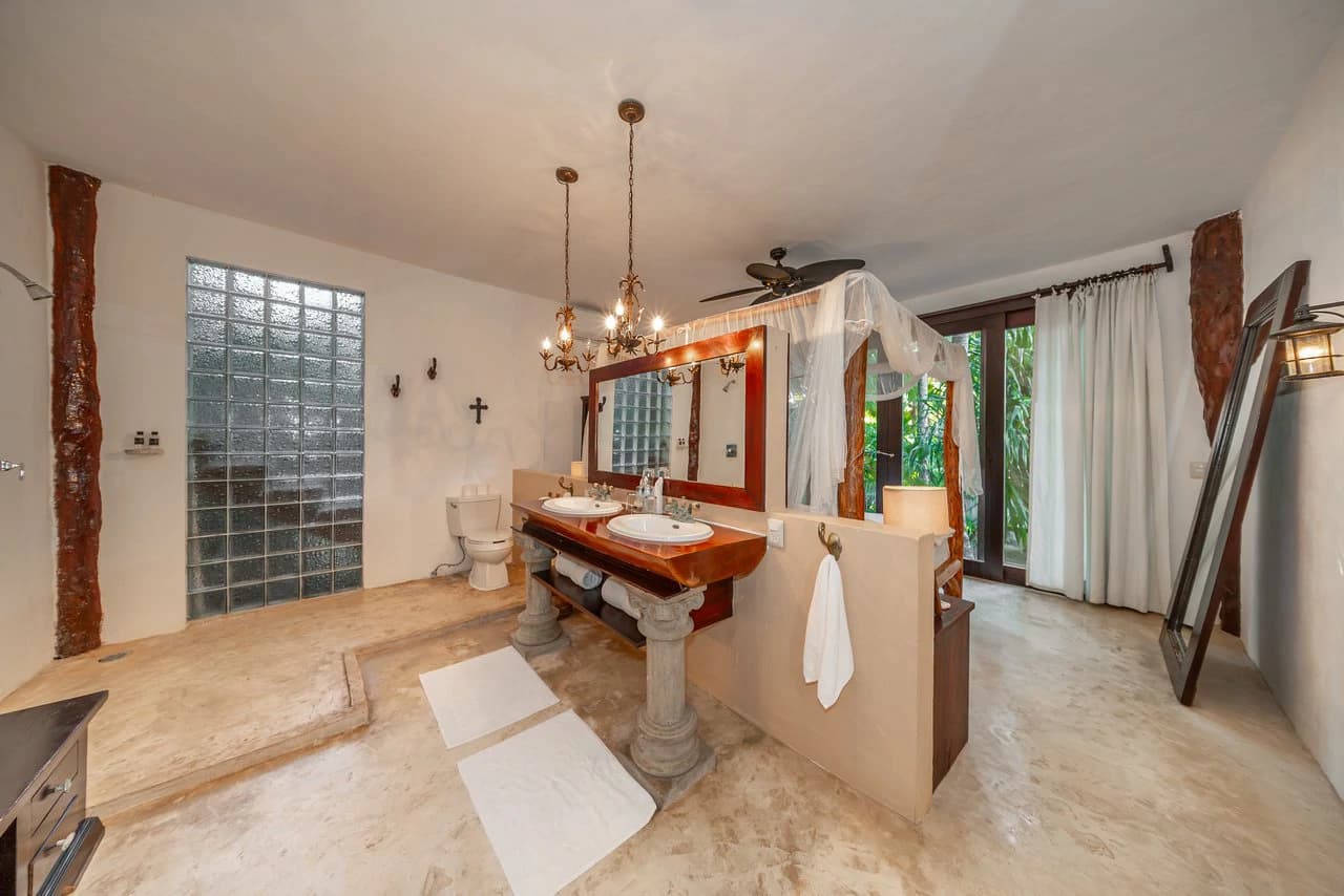 Casa Chic Tulum | Rare Beachfront Estate in Hotel Zone - photo 19