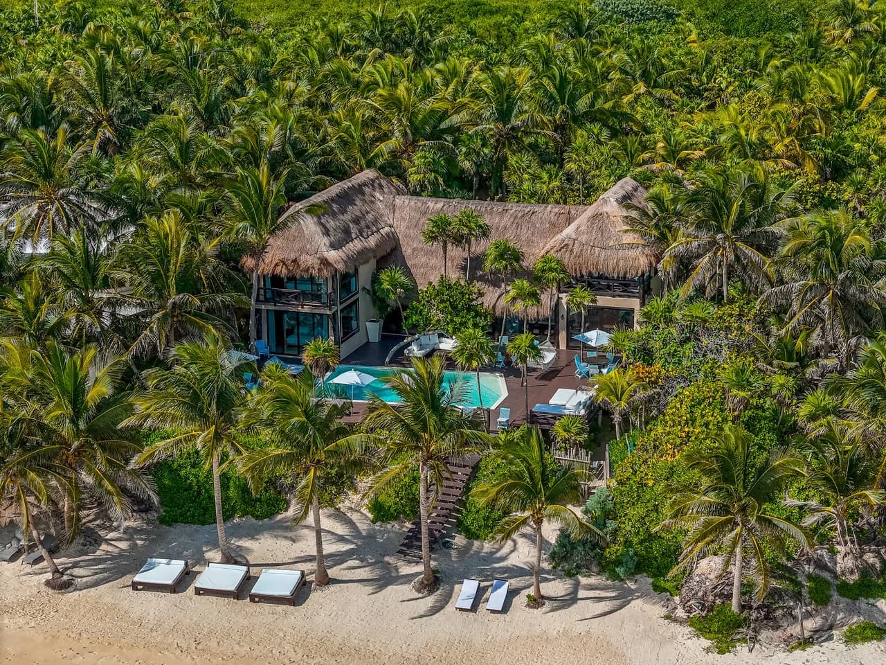 Casa Chic Tulum | Rare Beachfront Estate in Hotel Zone - photo 3