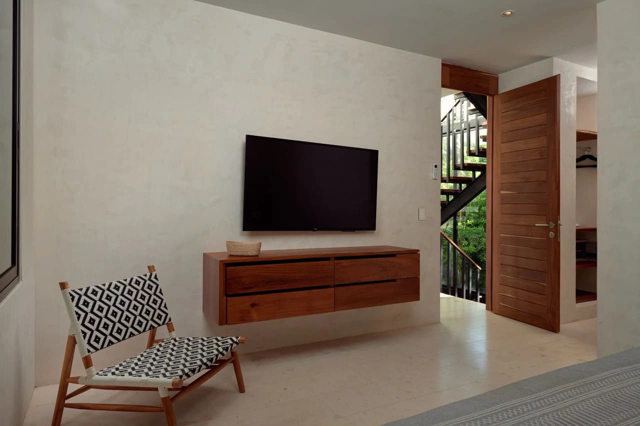 Casa David | 3BR Jungle Villa w/ Rooftop Pool - photo 11