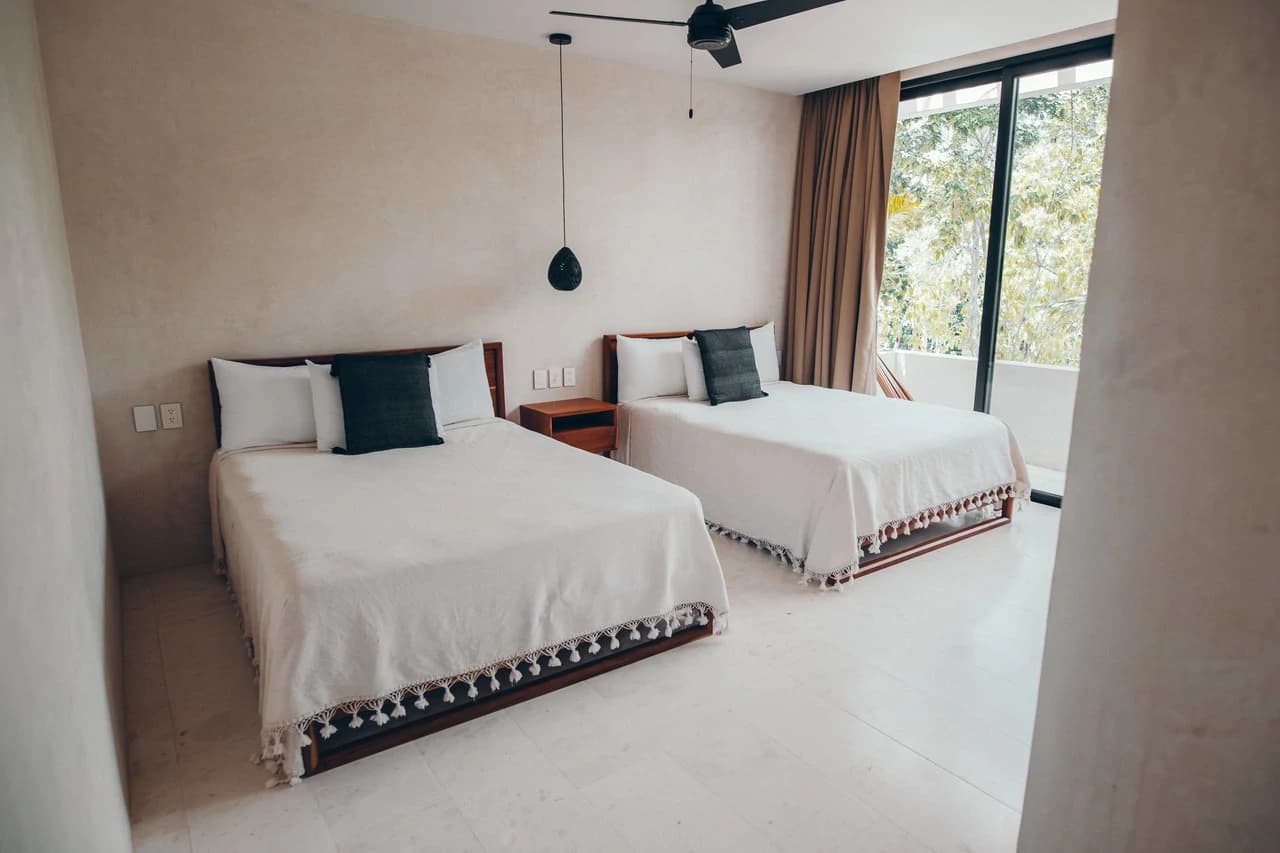 Casa Thomas | 3BR Jungle Villa with Rooftop Pool - photo 9