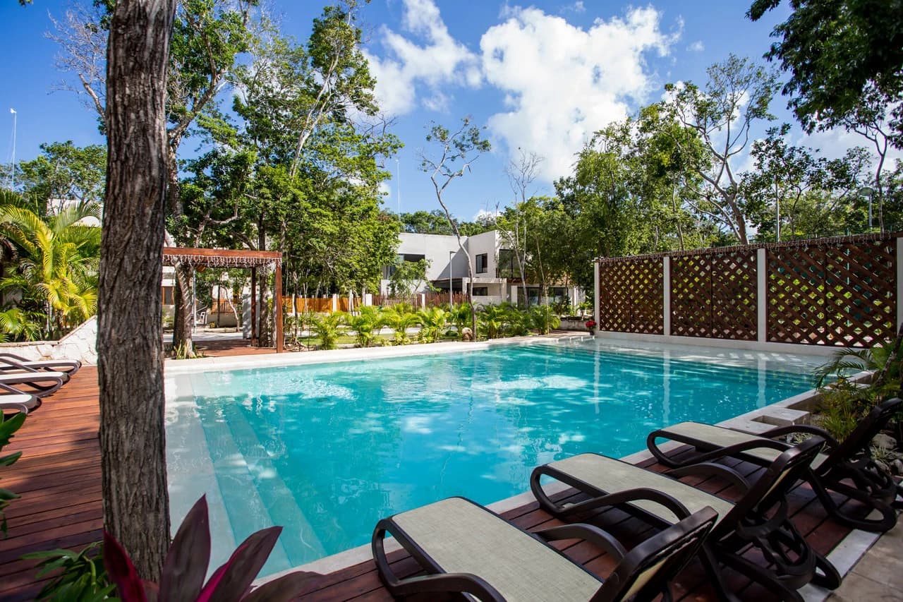 Casa Thomas | 3BR Jungle Villa with Rooftop Pool - photo 23