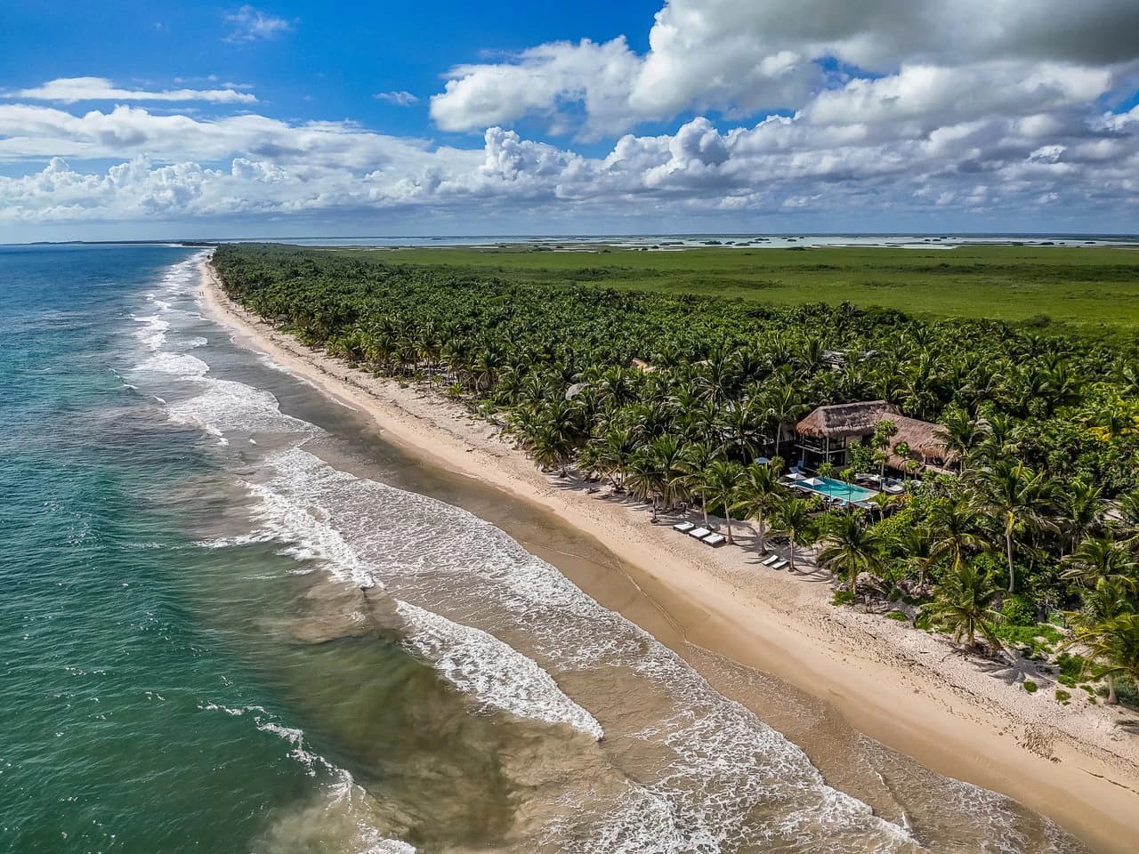 Casa Chic Tulum | Rare Beachfront Estate in Hotel Zone - photo 2