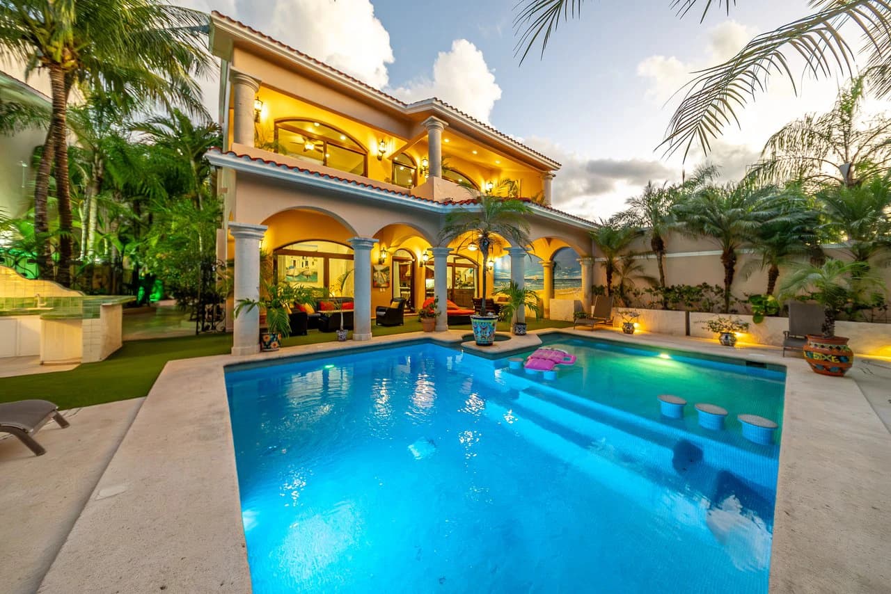 Villa Orquídea Puerto Aventuras | Golf-Front Luxury Estate - photo 32