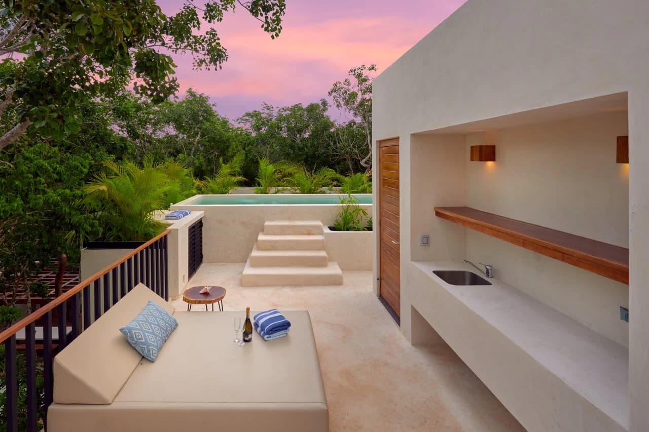 Casa David | 3BR Jungle Villa w/ Rooftop Pool - photo 18