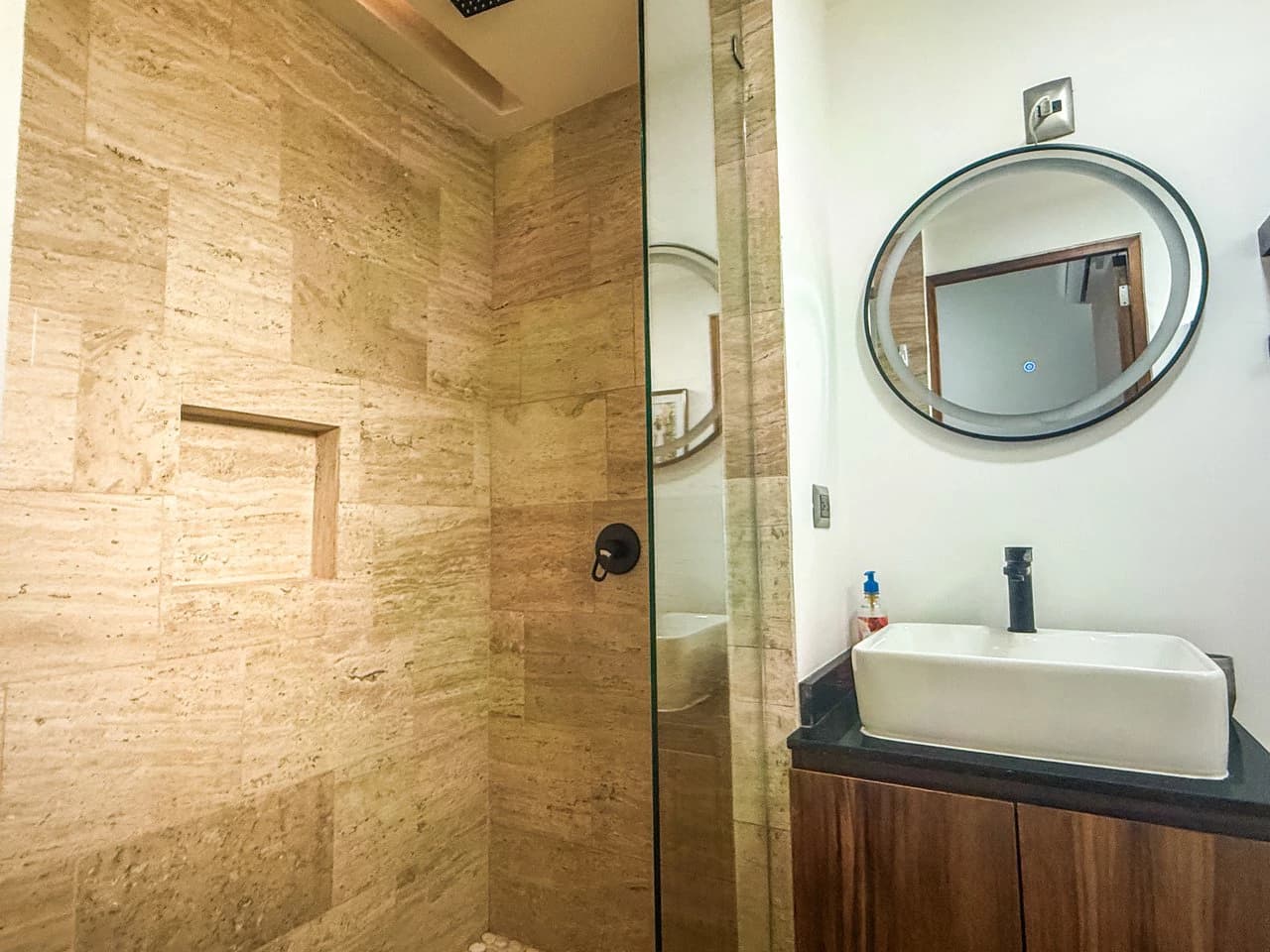 Studio Naia | Incredible Price - photo 7