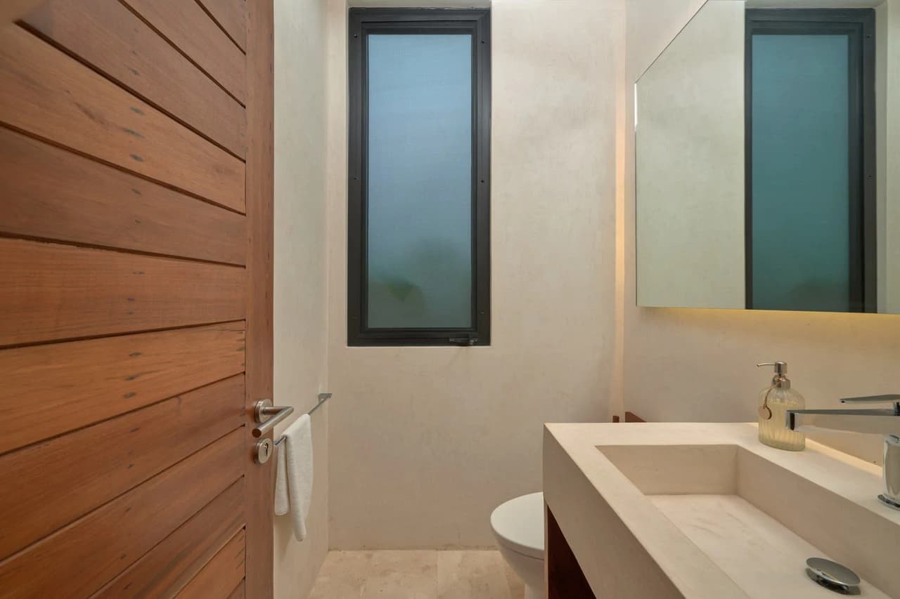 Casa Lucas | 3BR Jungle Villa w/ Rooftop Pool - photo 15