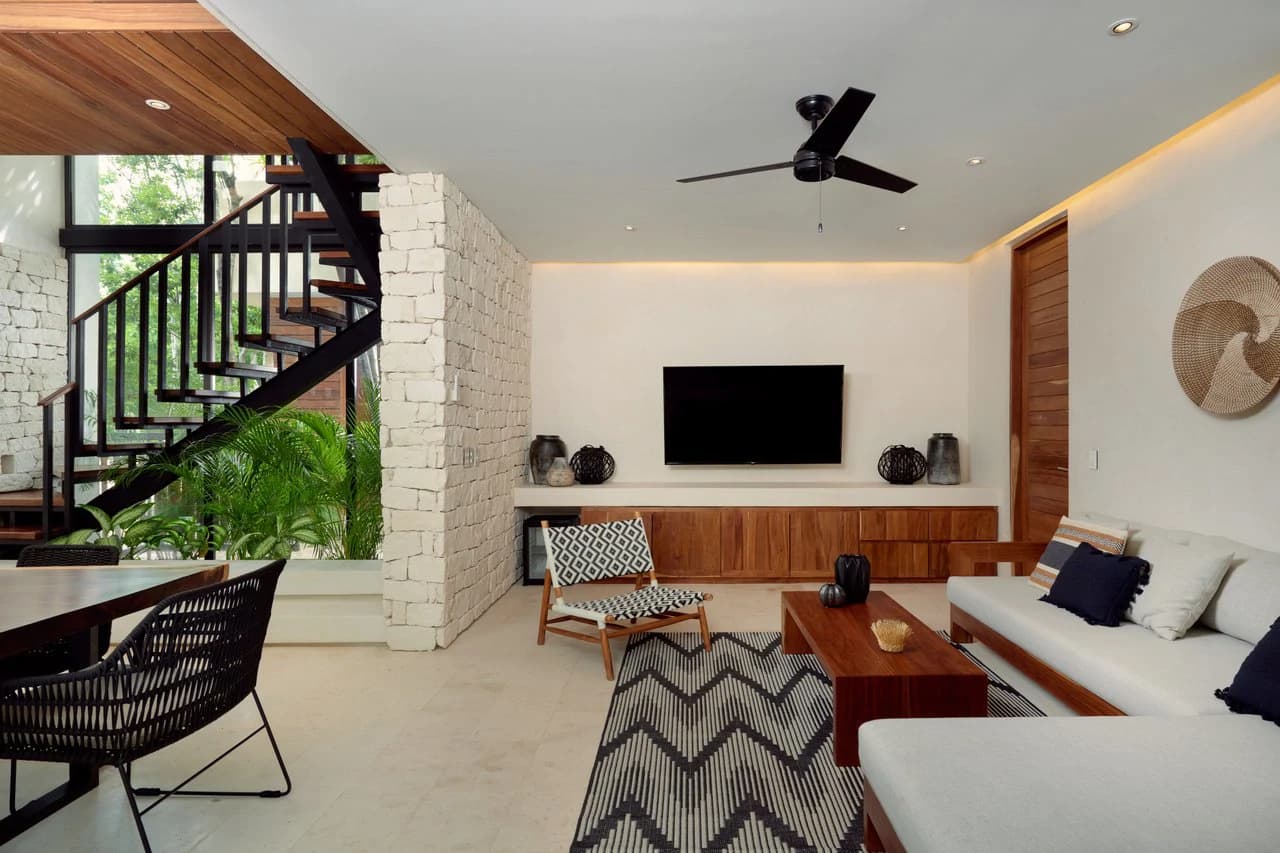 Casa Lucas | 3BR Jungle Villa w/ Rooftop Pool - photo 3
