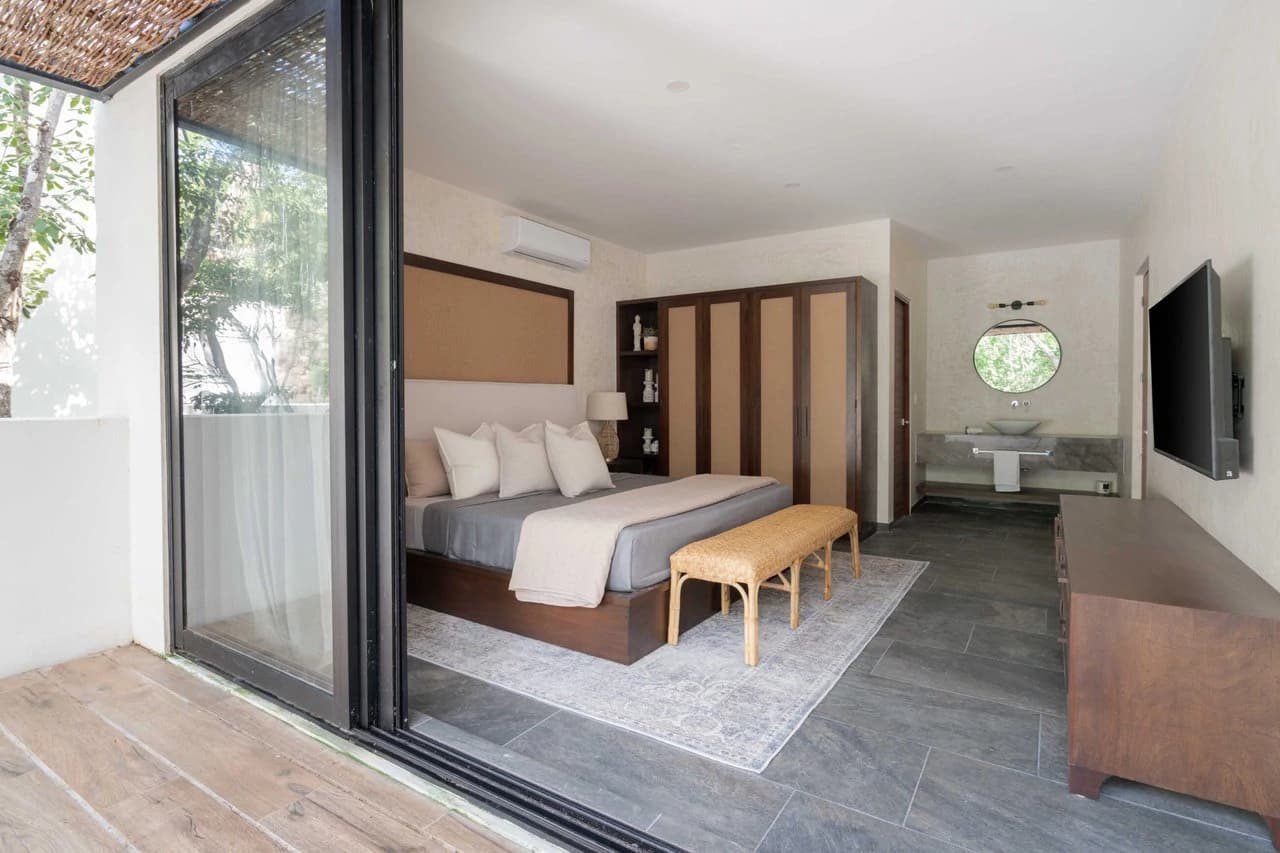 Villa 7 | Beautiful 5 Bedroom with Large Pool in 12 O’Clock Tulum - photo 24