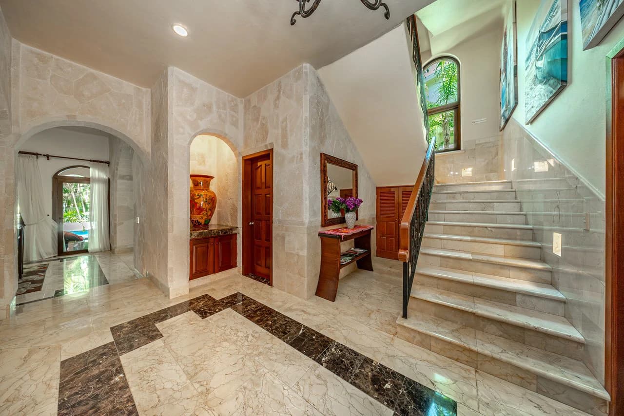 Villa Orquídea Puerto Aventuras | Golf-Front Luxury Estate - photo 18