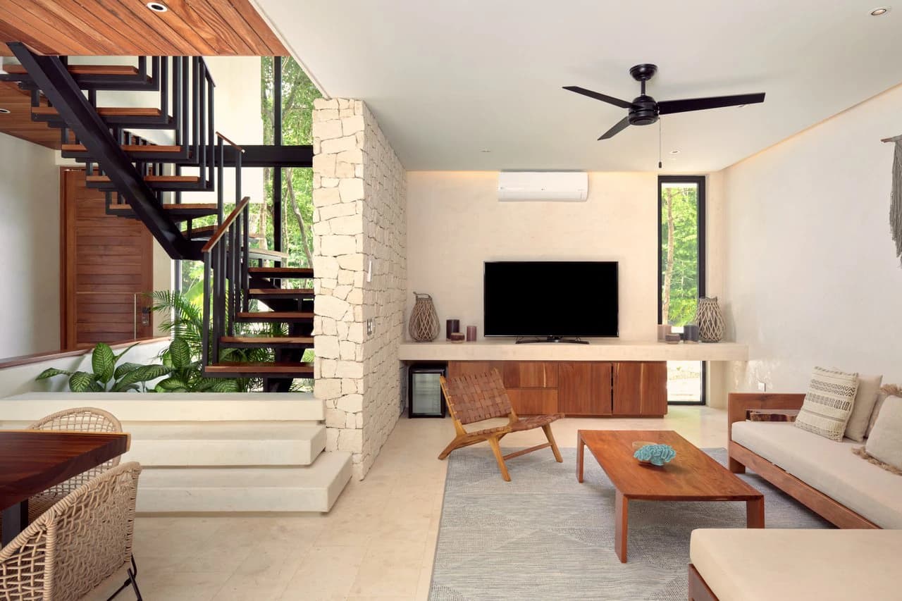 Casa Emilia | 3BR Villa w/ Resort-Style Pool - photo 4