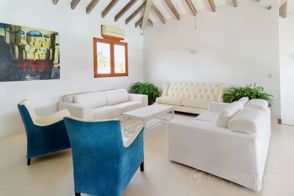 6 Bedroom House in Los Destiladeros - photo 27