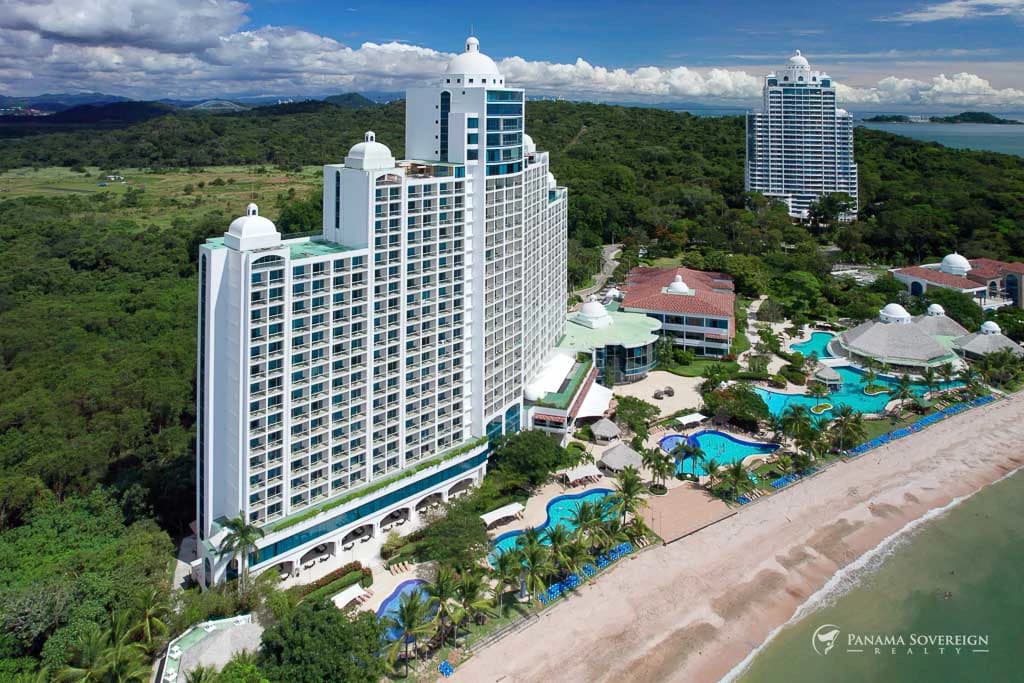 2 Bedroom Condo in Playa Bonita - photo 18