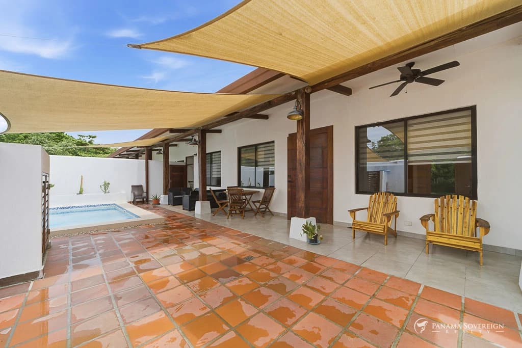 2 Bedroom House in Pedasi - photo 5