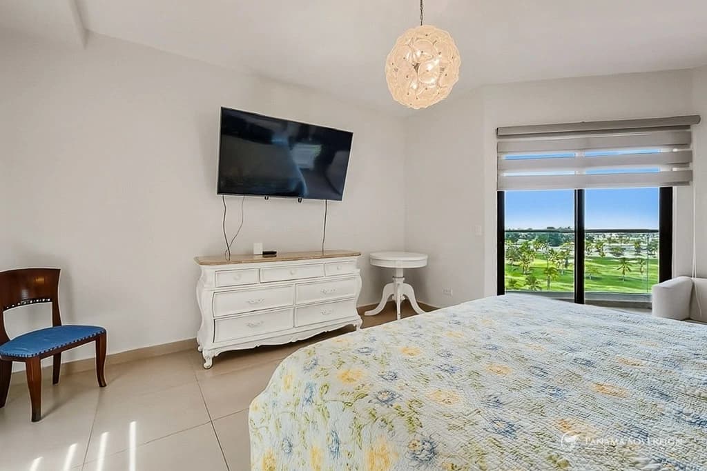 5 Bedroom Condo in San Carlos - photo 43