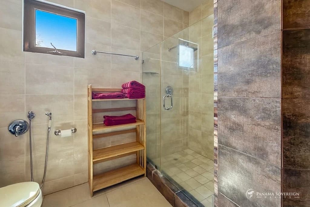 5 Bedroom Condo in San Carlos - photo 19