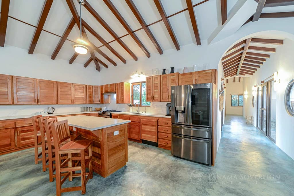 3 Bedroom House in Pedasi - photo 1