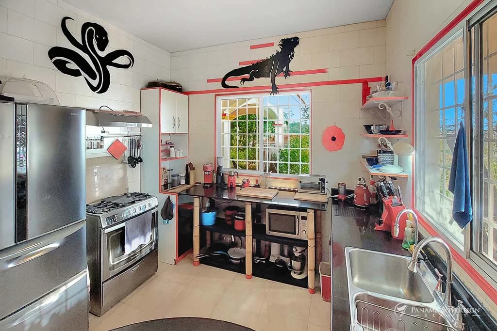 3 Bedroom House in Lake Gatun - photo 10