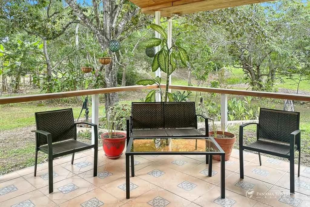 3 Bedroom House in San Carlos - photo 16