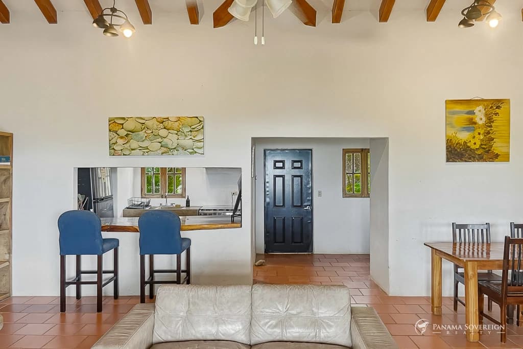 2 Bedroom House in Cambutal - photo 16