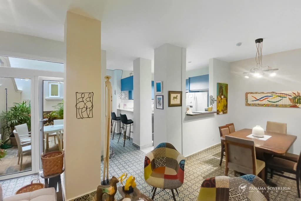 Condo in Casco Viejo - photo 2