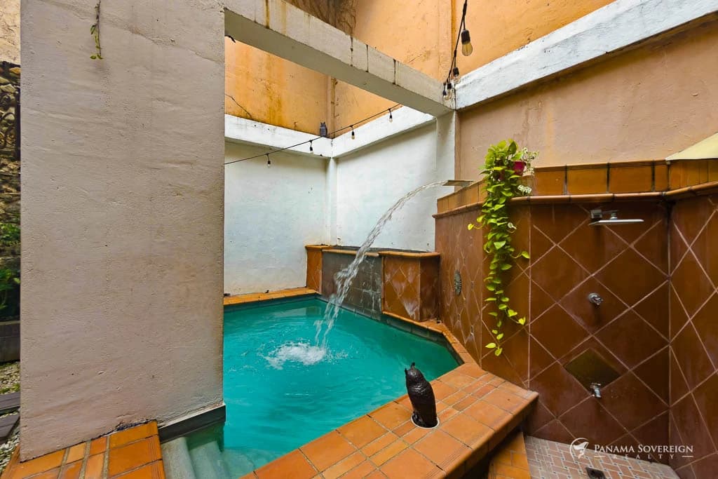 2 Bedroom House in Casco Viejo - photo 14