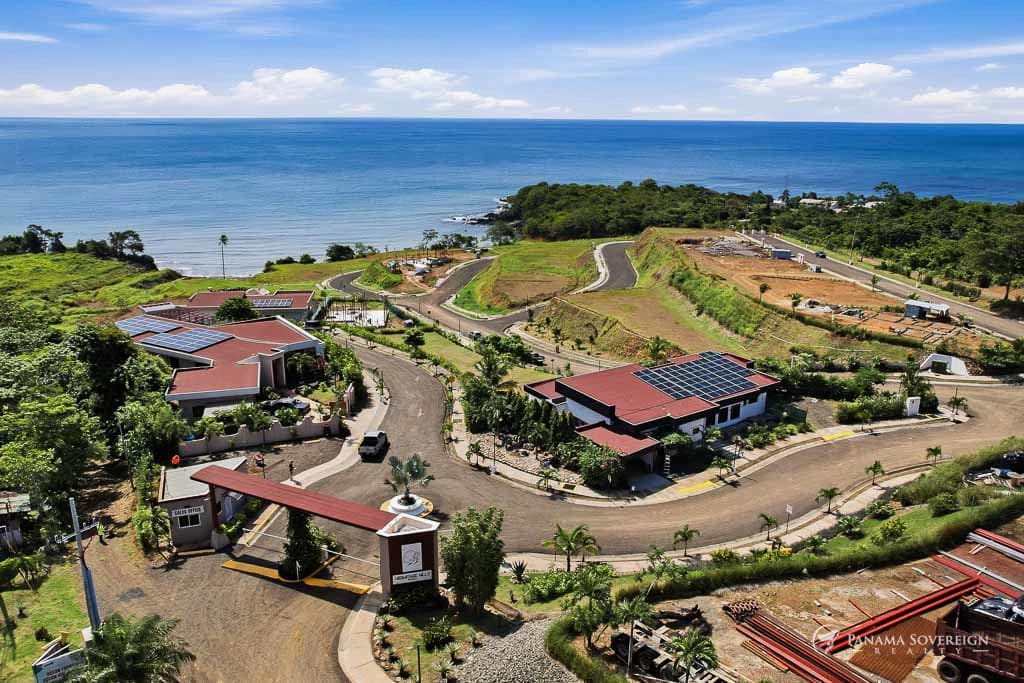 3 Bedroom House in Playa Venao - photo 11