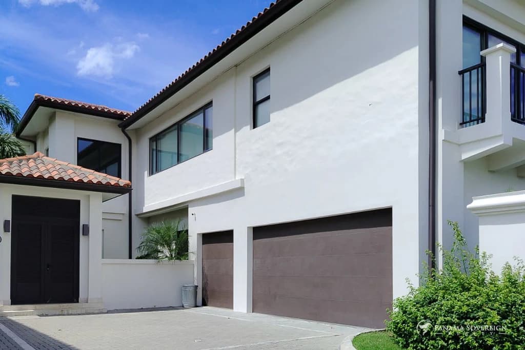 5 Bedroom House in Rio Hato - photo 4