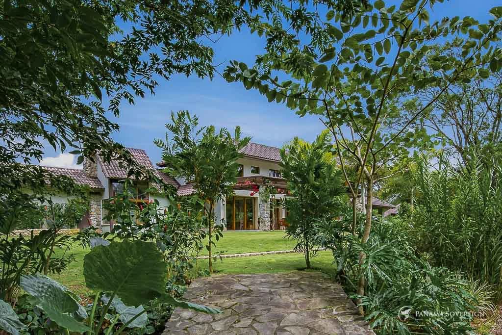 5 Bedroom House in El Valle de Anton - photo 21
