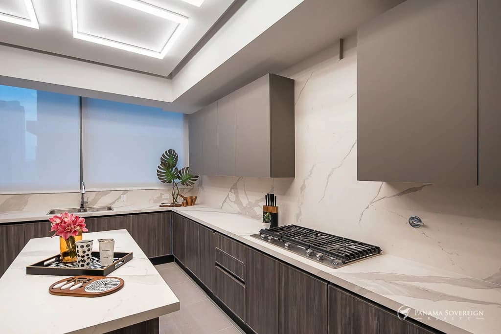 3 Bedroom Condo in Paitilla - photo 16