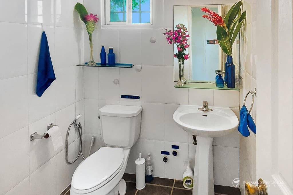 3 Bedroom House in Lake Gatun - photo 13