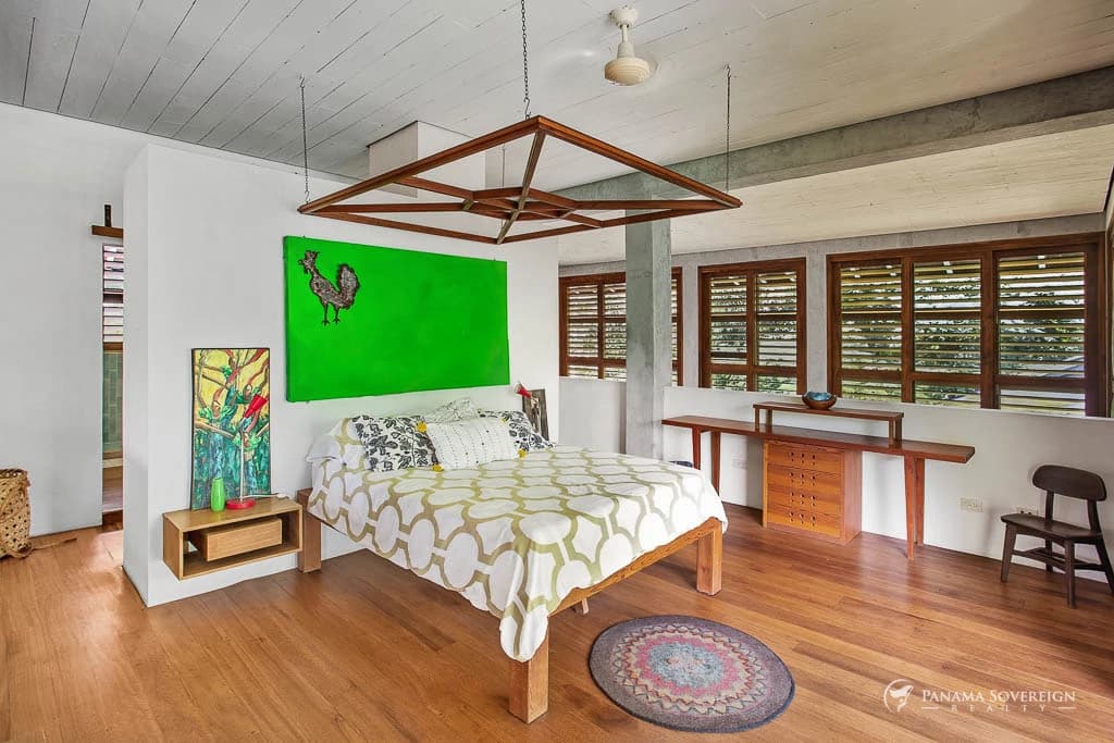 4 Bedroom House in Canal Zone - photo 24