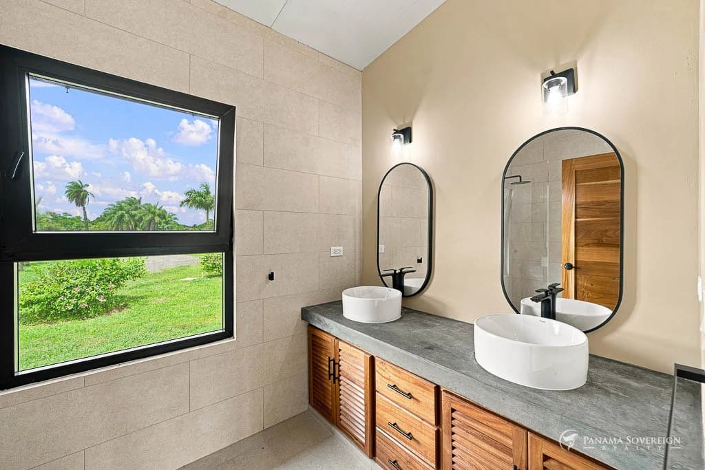 3 Bedroom House in Pedasi - photo 10