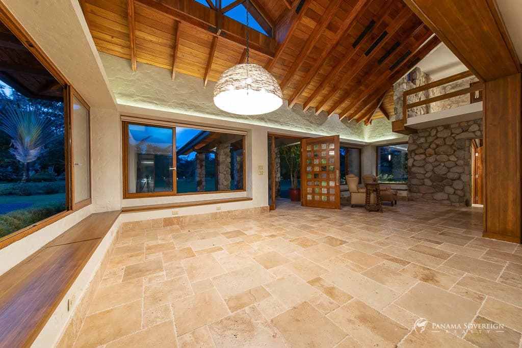 5 Bedroom House in El Valle de Anton - photo 36