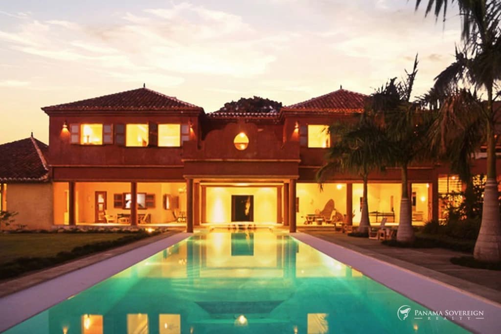 11 Bedroom House in Los Destiladeros - photo 11