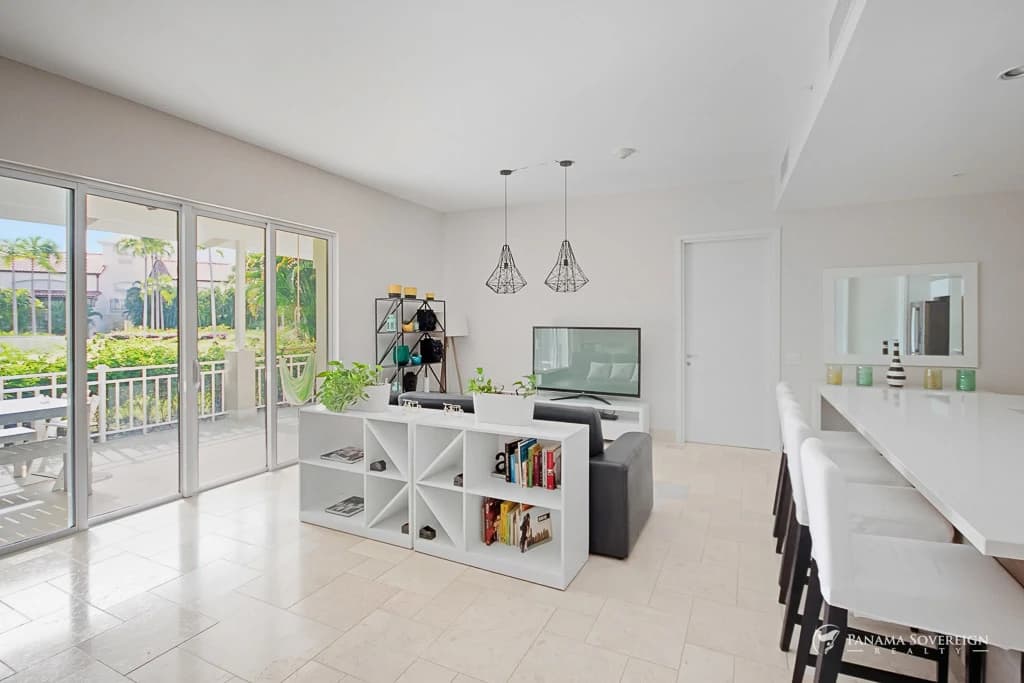 2 Bedroom Condo in Rio Hato - photo 3