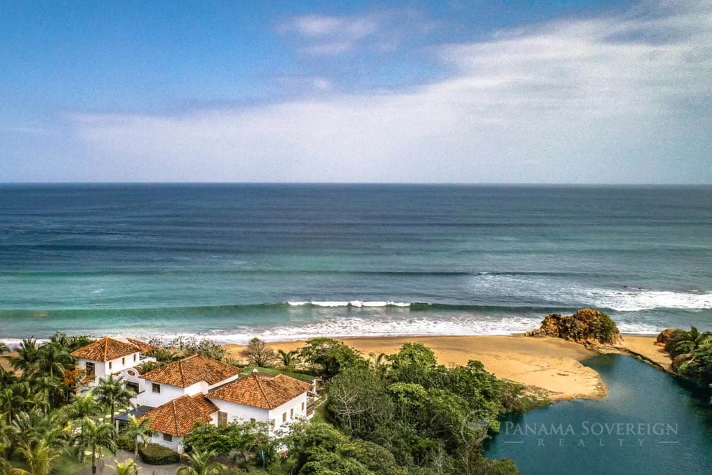 6 Bedroom House in Los Destiladeros - photo 7