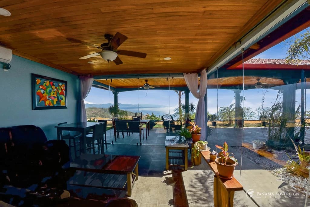 2 Bedroom House in Bucaro - photo 14