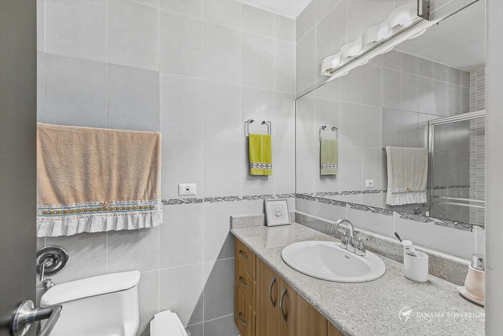 3 Bedroom Condo in San Francisco - photo 19