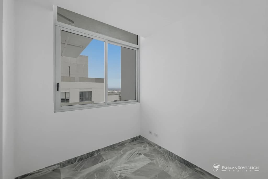 4 Bedroom Condo in Santa Maria - photo 14