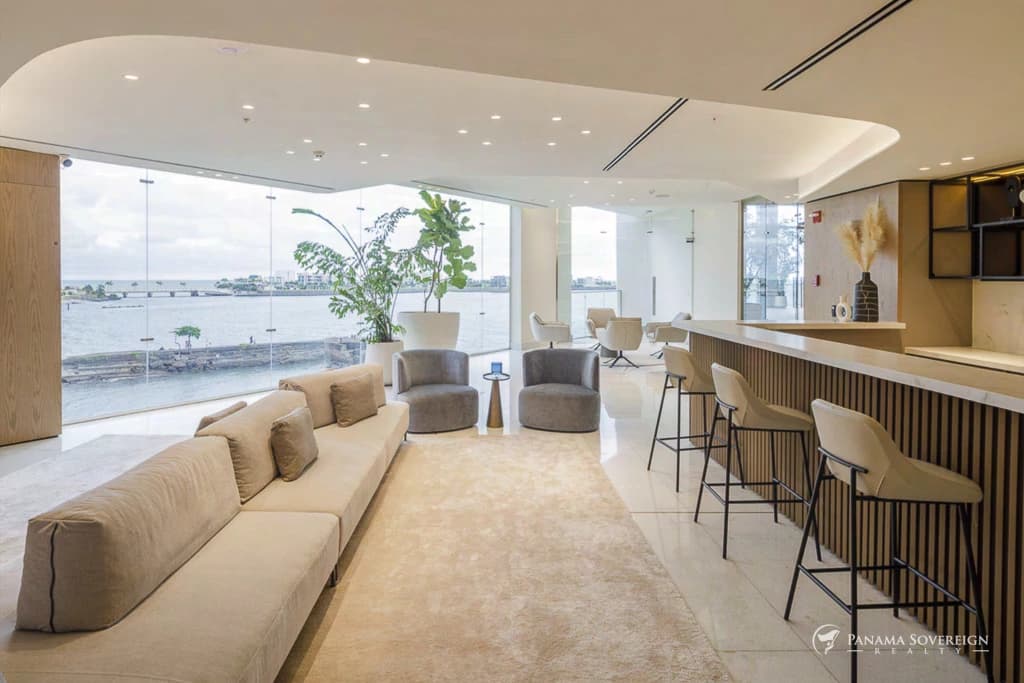 3 Bedroom Condo in Paitilla - photo 38