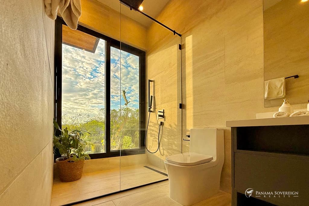 3 Bedroom House in Canas - photo 28