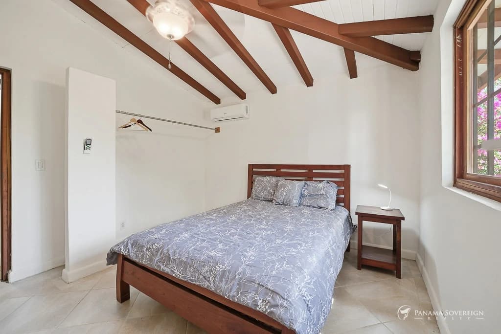3 Bedroom House in Los Destiladeros - photo 13